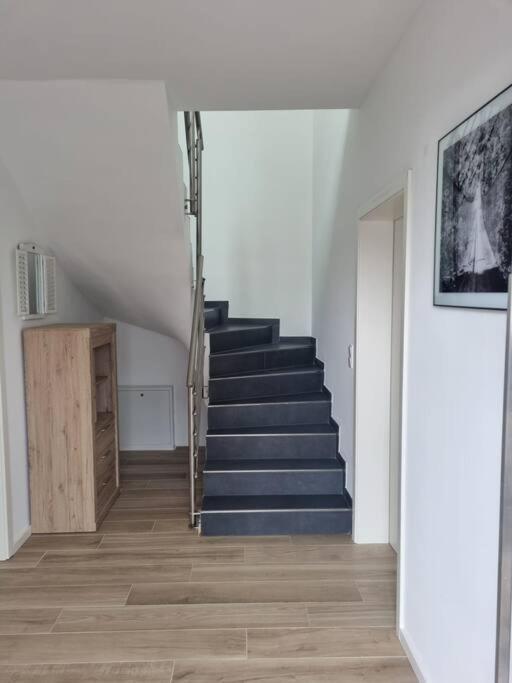 New & Modern Apartment Near Duesseldorf Вілліх Екстер'єр фото
