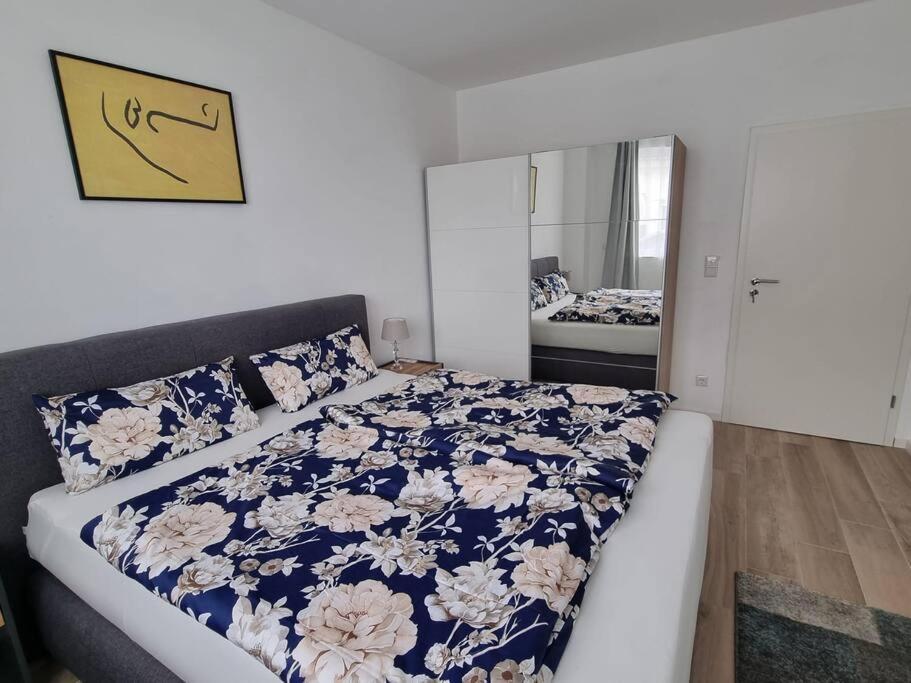 New & Modern Apartment Near Duesseldorf Вілліх Екстер'єр фото